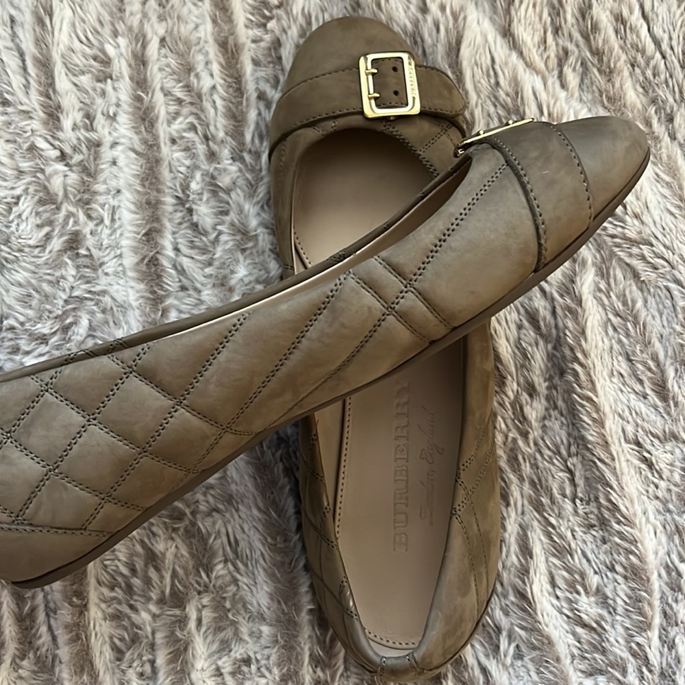 Burberry Avonwick quilted ballerina flats with buckle - Picture 4 of 5